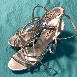 Badgley Mischka Silver Strappy Sandals 7.5